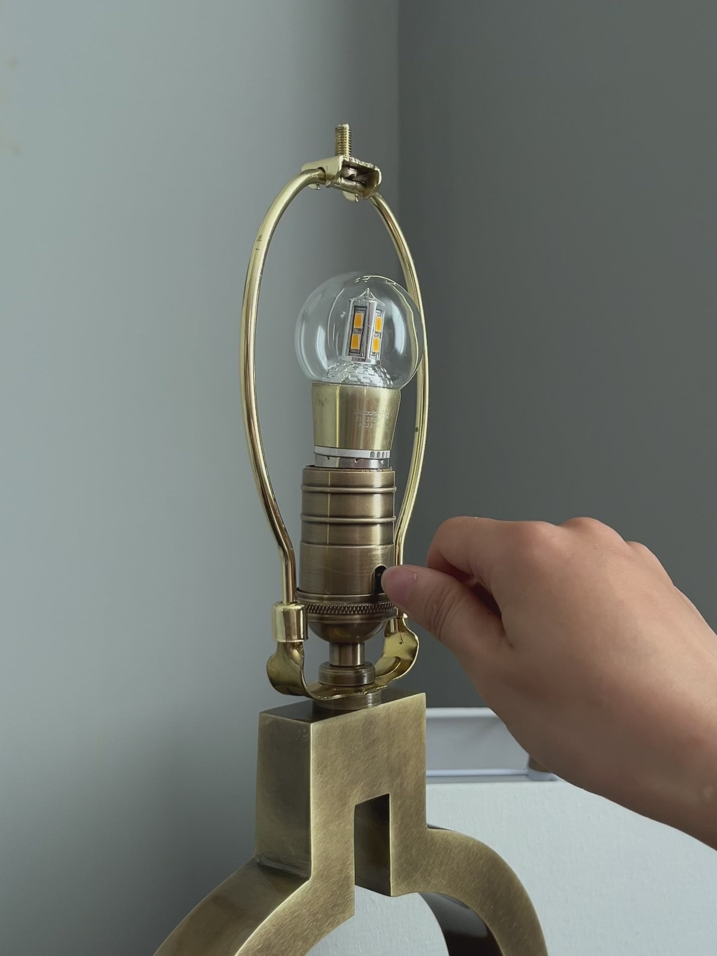 Nocturne Geometric Ring Task Lamp