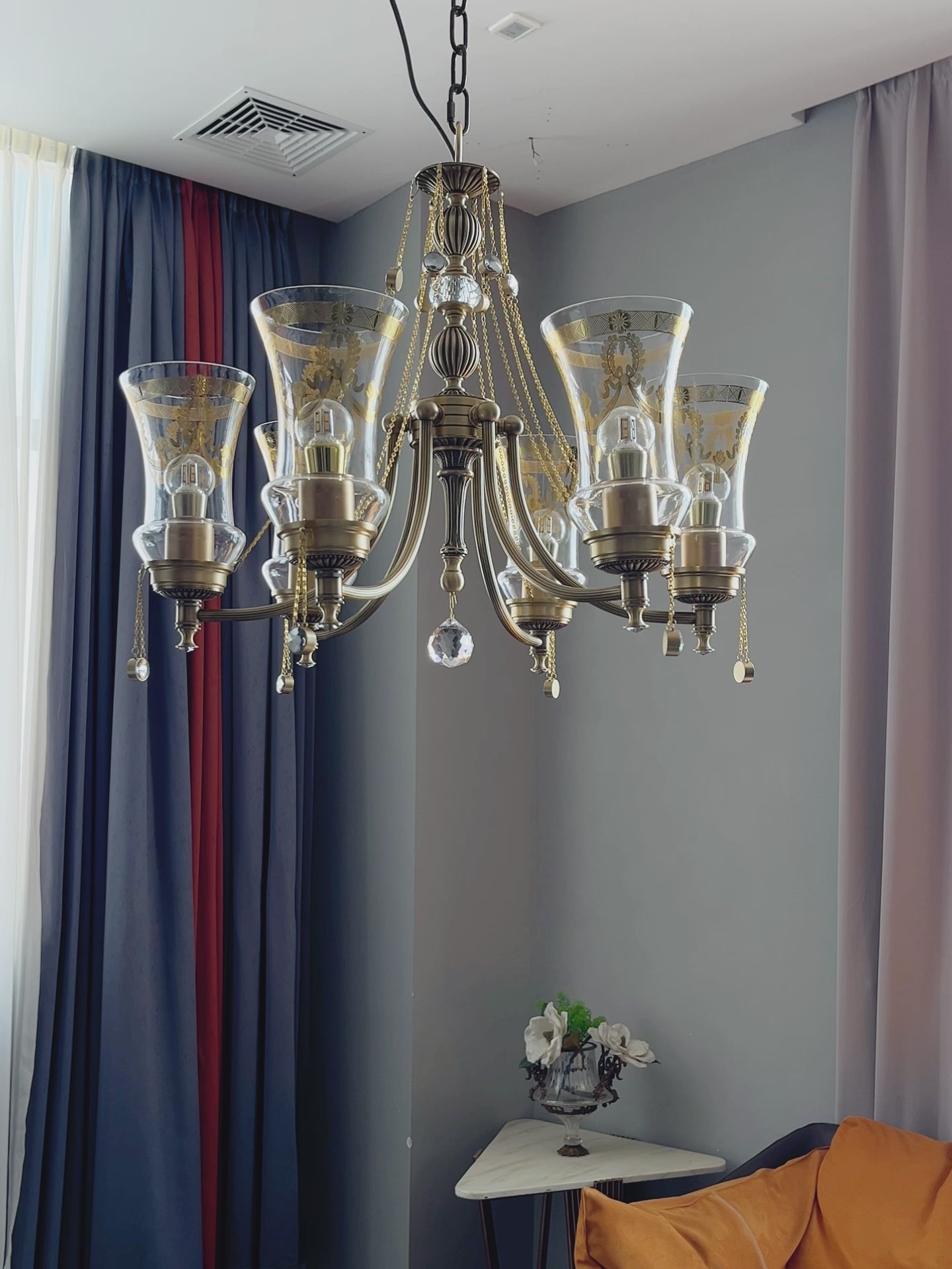 Rylan Classic Crystal and Glass Chandelier